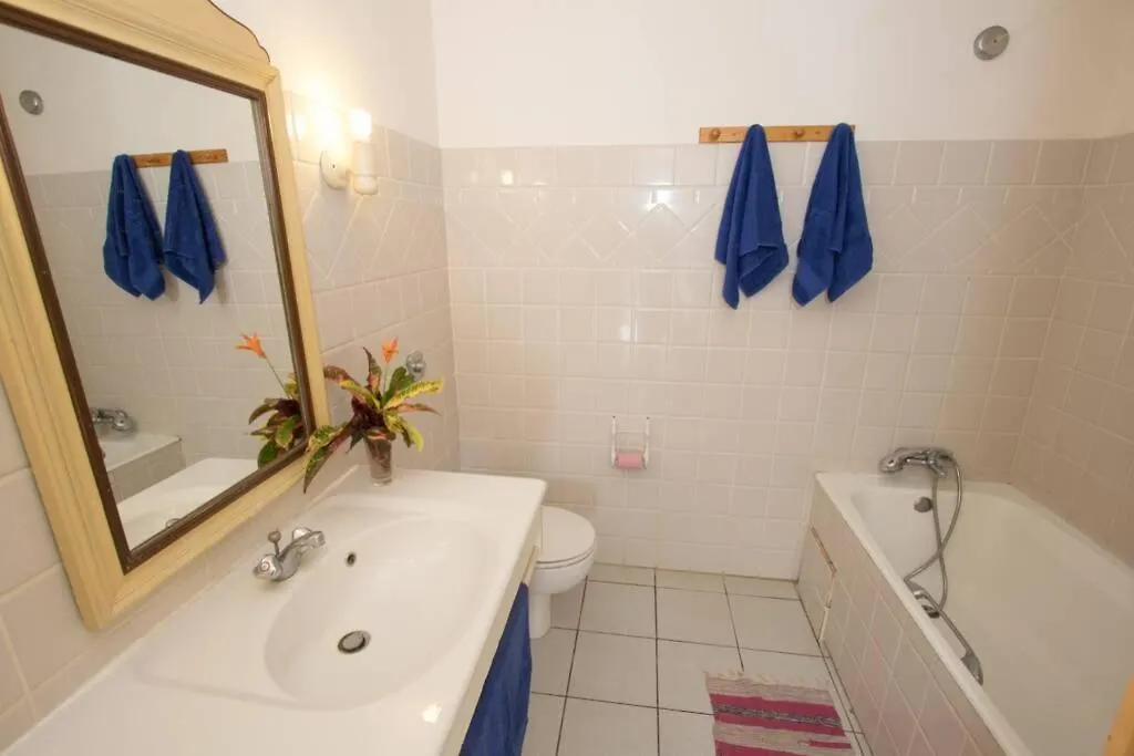 Appartement Hibiscus 3 0*, Sainte-Anne